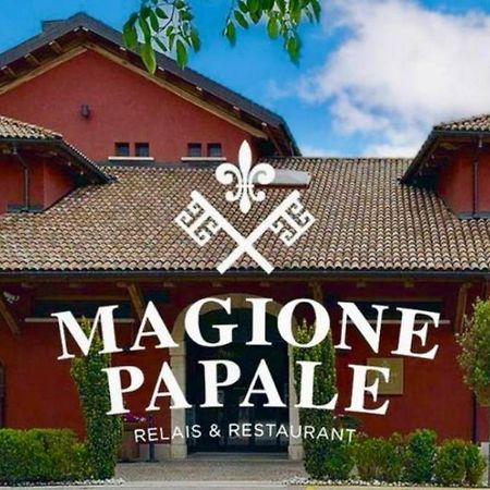 Magione Papale Relais Hotell LʼAquila Exteriör bild